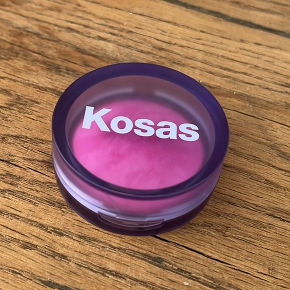 NEW - Kosas Blush in butterflies. Full Size. Cool Tone Pink - Picture 3 of 6